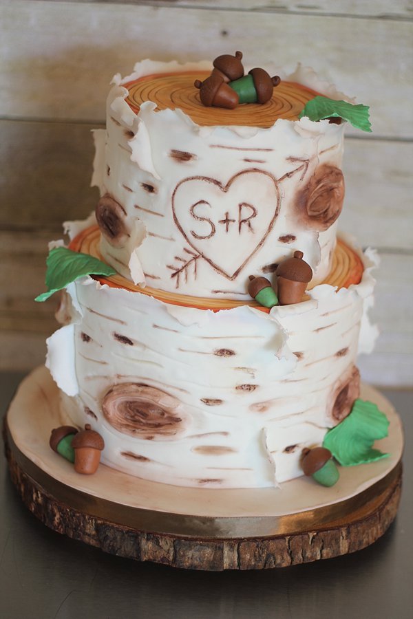 Log Tree Bark Wedding Cakes Missouri